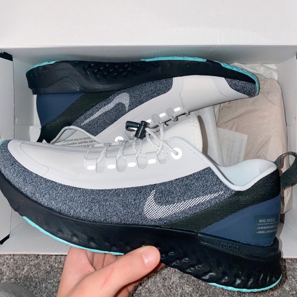 Nike Shoes - Picture 2 of 3